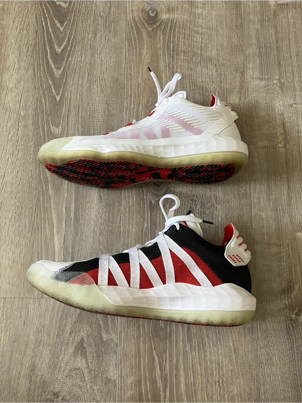 Adidas Dame 6